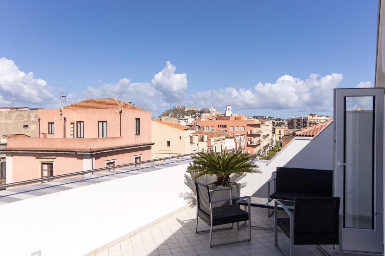 Liberty Palace Milazzo Exterior foto